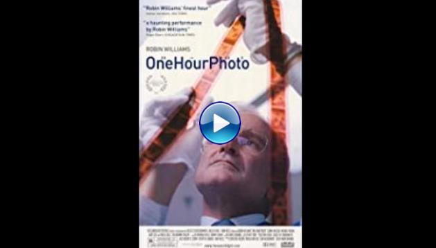 One Hour Photo (2002)