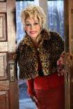 Dolly Parton's Christmas of Many Colors: Circle of Love (2016)